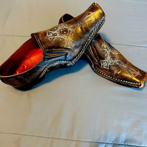 MEN’S ROBERT WAYNE SHOES SIZE 10